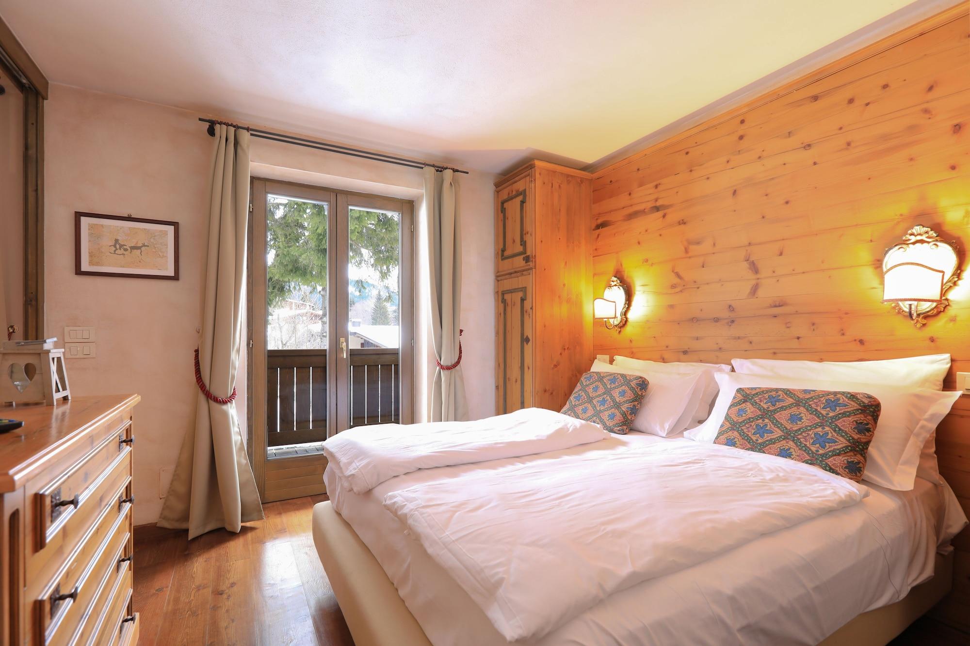 Hotel Perla Madonna Buitenkant foto